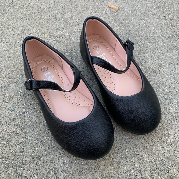 Infant Toddler Black Velcro Plain Ballet Flats - Picture 1 of 4